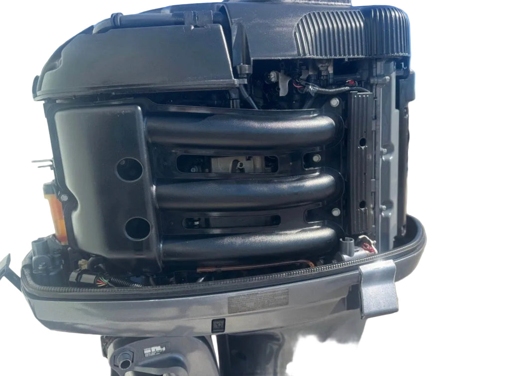 2006 250HP Yamaha four stroke outboard motor